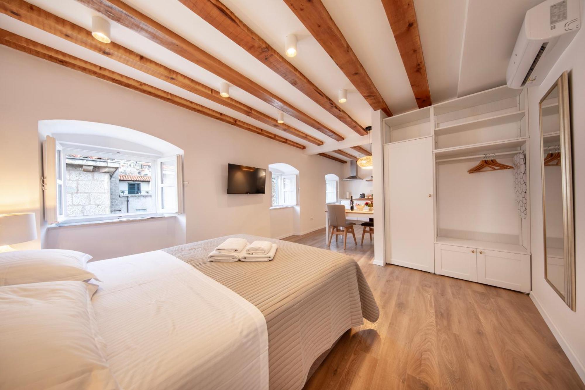Apartment Palazzo Maineri Luxury Heritage *